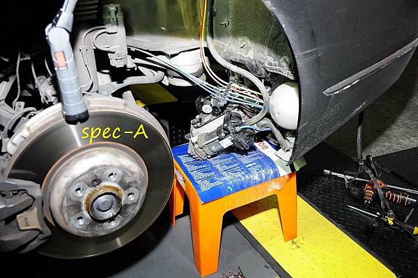 21 05 25 部落客預約bmwgli 車輛避震係統故障查修更新bmwg12氣壓避震器空氣幫浦分配電磁閥g12氣壓幫浦繼電器bmwg12 氣壓避震器更換