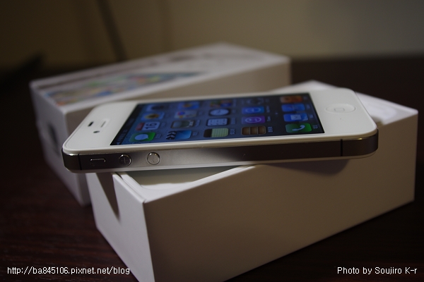IPhone 4S．開箱照 (15).jpg