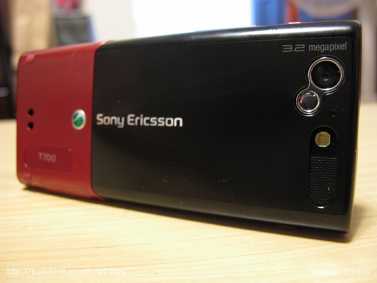 Sony Ericsson T700-06