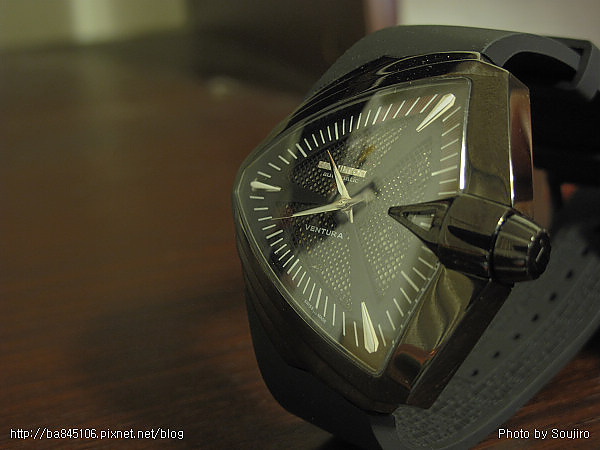 HAMILTON Ventura XXL (27).jpg