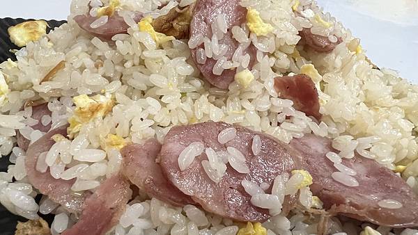 香腸蛋炒飯2.JPG 香腸蛋炒飯2.JPG