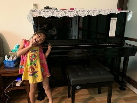 孩子們的中古鋼琴有沒有在彈啊? 不要讓二手鋼琴生鏽了喔!  