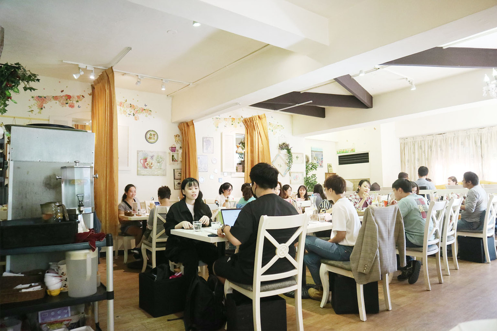 【台北|萬華】Oyami Cafe 西門町網美餐廳，天使紅蝦