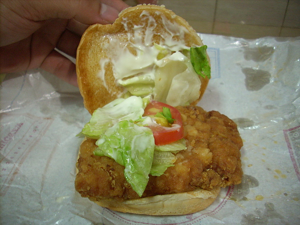 Spicy Chicken Sandwich-2.jpg