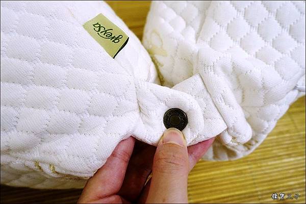 GreySa格蕾莎 哺乳護嬰枕 (5).JPG GreySa格蕾莎 哺乳護嬰枕 (5).JPG