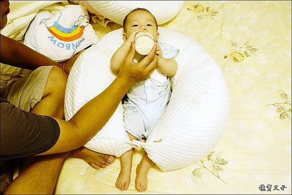 GreySa格蕾莎 哺乳護嬰枕 (13).JPG GreySa格蕾莎 哺乳護嬰枕 (13).JPG