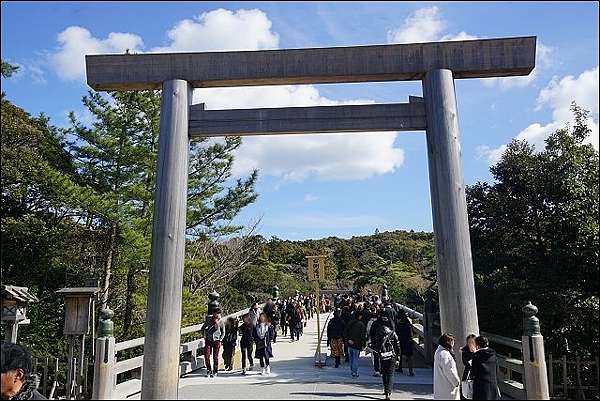 日本 小姑遊記 日本人的心靈神社伊勢神宮及托福橫丁老街必吃必買一日遊攻略 魔鬼甄與天使嘉 痞客邦 日本 小姑遊記 日本人的心靈神社伊勢神宮及托福橫丁老街必吃必買一日遊攻略 魔鬼甄與天使嘉 痞客邦