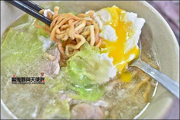台南平價美食 好吃鍋燒意麵三連發 小豆豆 小茂屋 醇涎坊 魔鬼甄與天使嘉 痞客邦