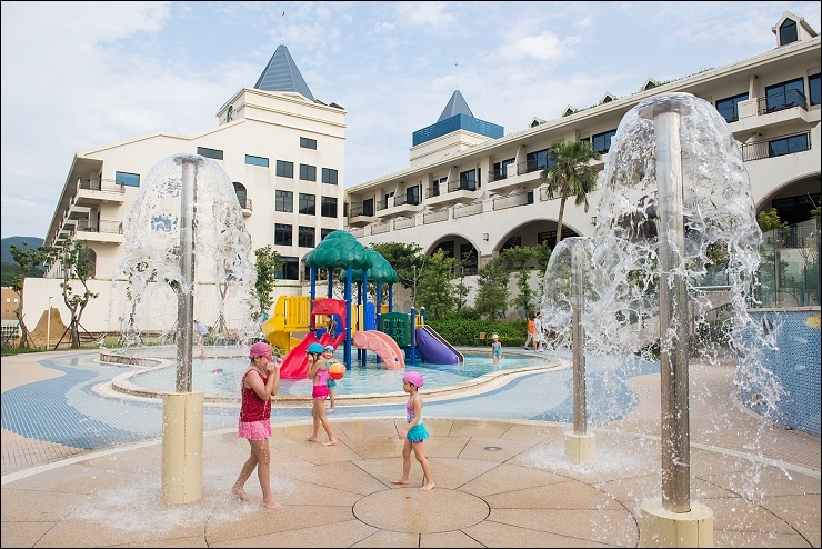 多功能戲水區2.jpg 多功能戲水區2.jpg