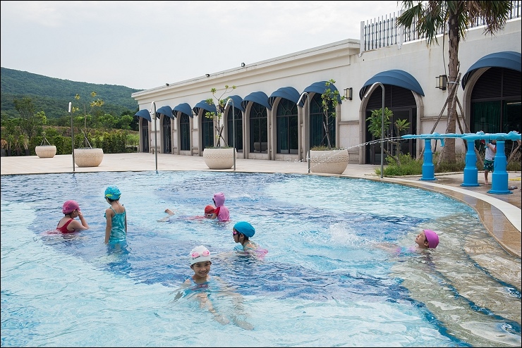 泳池區-兒童池.jpg 泳池區-兒童池.jpg