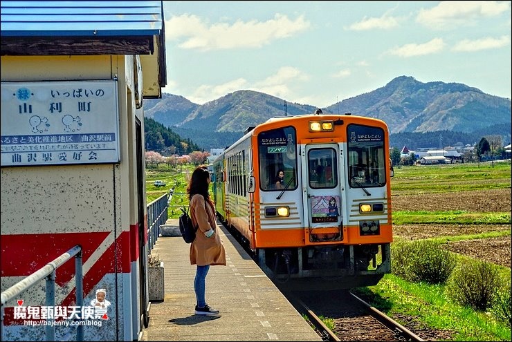 LRG_DSC08998.jpg LRG_DSC08998.jpg