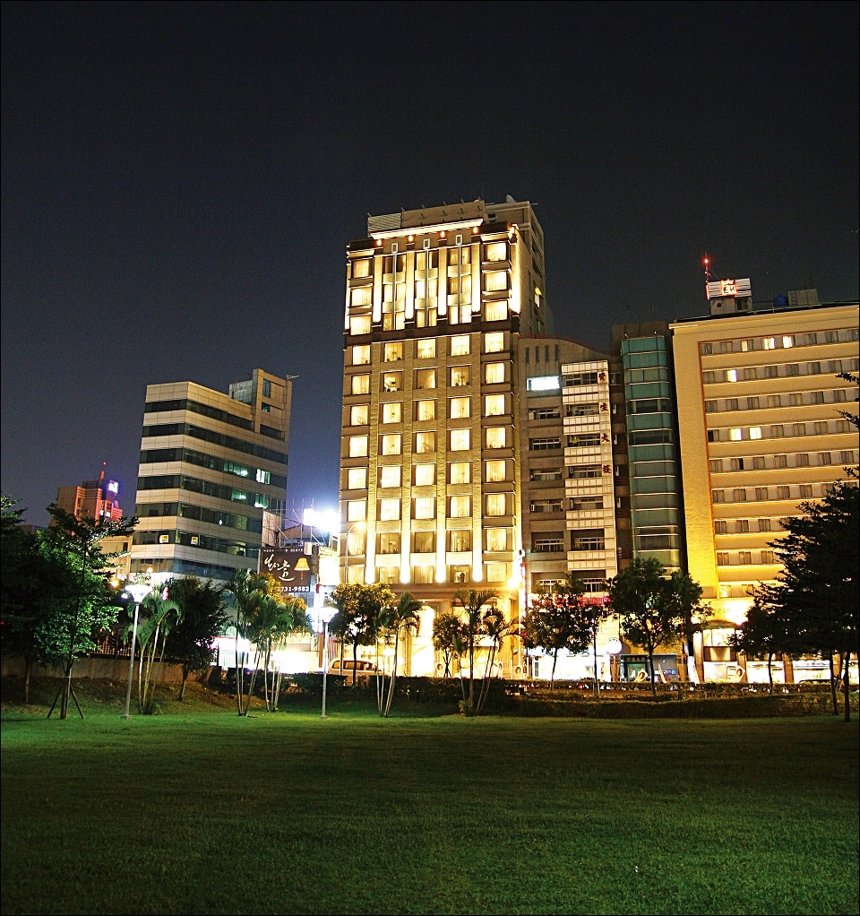 神旺商務酒店 外觀.jpg