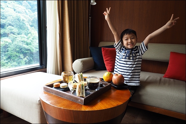 /tmp/phpE3bpOh /tmp/phpE3bpOh