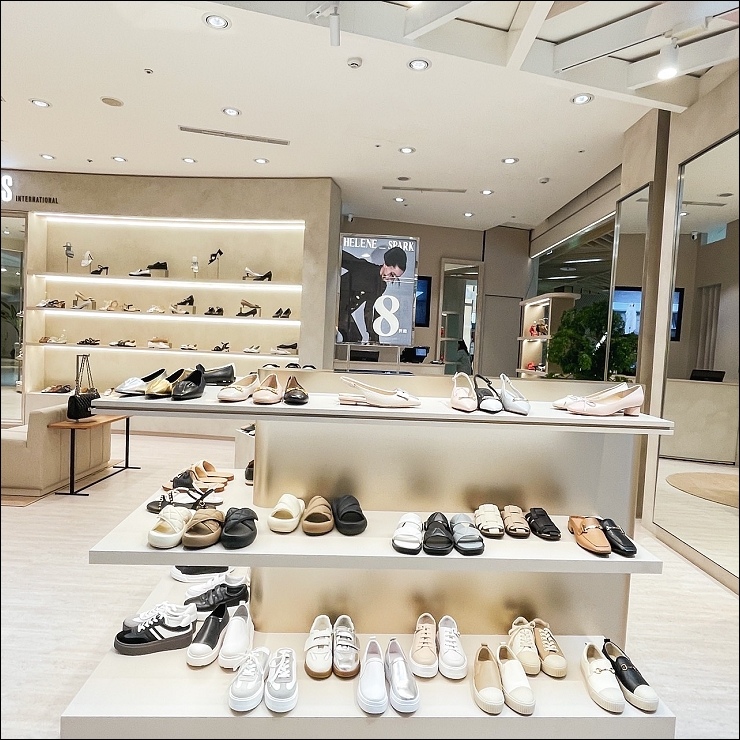 /tmp/phpfmLSCg /tmp/phpfmLSCg