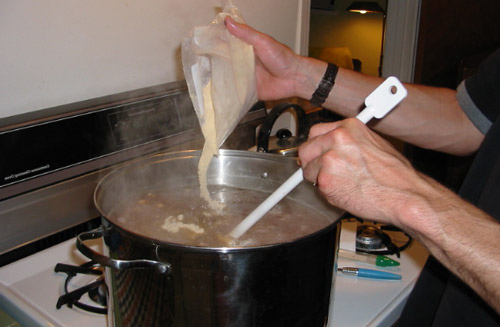 DME-Brew-02.jpg DME-Brew-02.jpg