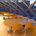 Joe and Rika Mansueto Library