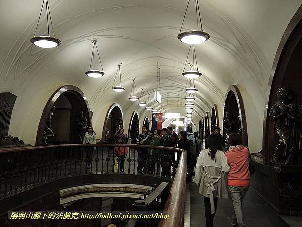 DSCN0256-莫斯科地鐵-革命廣場站-(1936年建) DSCN0256-莫斯科地鐵-革命廣場站-(1936年建)