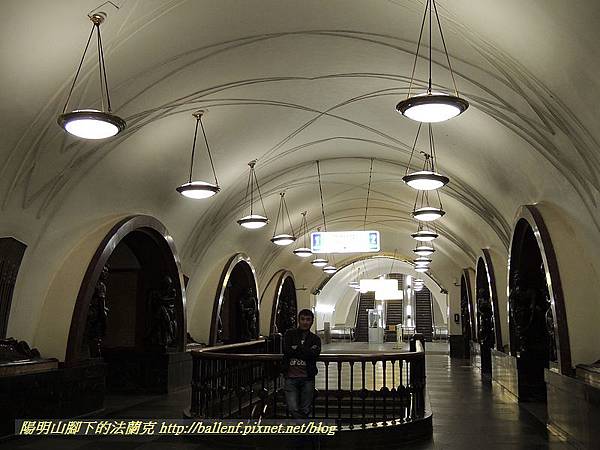 DSCN0259-莫斯科地鐵-革命廣場站-(1936年建) DSCN0259-莫斯科地鐵-革命廣場站-(1936年建)