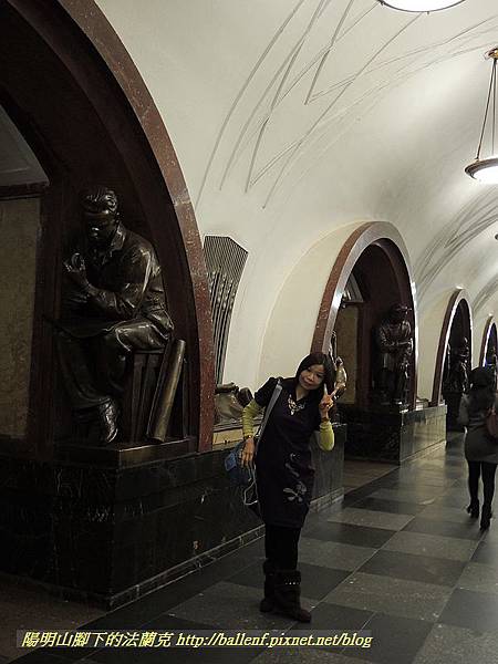 DSCN0264-莫斯科地鐵-革命廣場站-(1936年建) DSCN0264-莫斯科地鐵-革命廣場站-(1936年建)