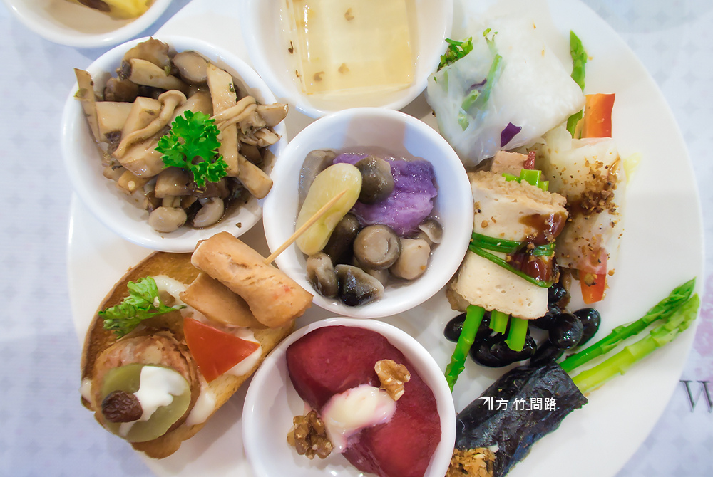 蓮荷御品齋 上百道創意素食料理吃到飽 台中平價素食自助餐吃到飽餐廳 近大坑 方竹問路 痞客邦