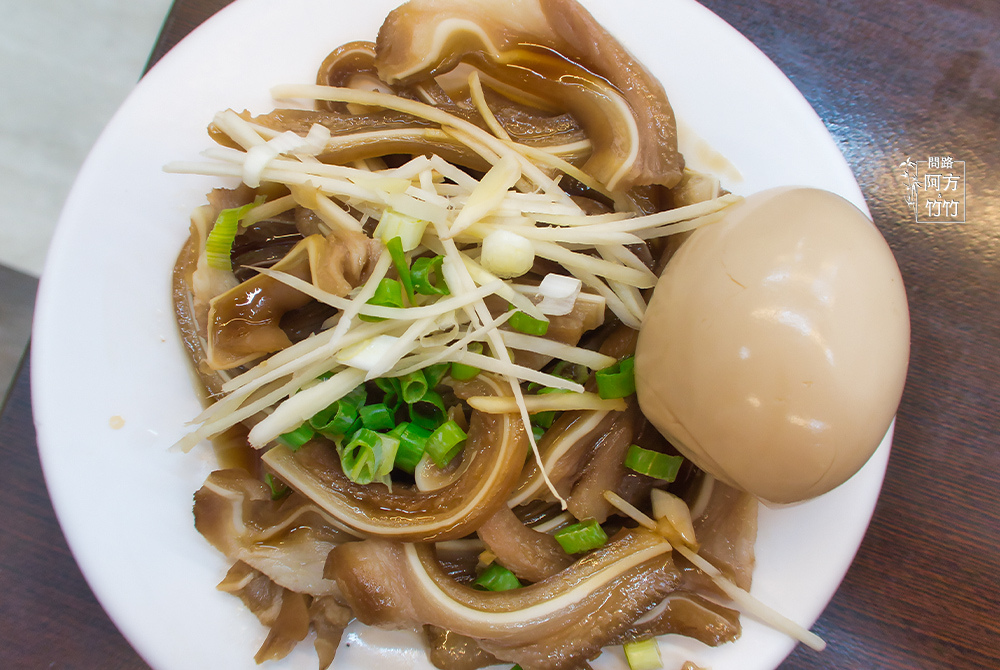 台中南屯在地美食鮮道口福牛肉麵牛肉麵台中牛肉麵牛肉麵推薦台中清燉牛肉麵牛肉麵台中台中牛肉麵ptt文心路美食鮮道口福牛肉麵向心店台中美食台中小吃南屯區牛肉麵問路天雲老師天界之舟方竹問路阿方竹竹小夫妻菜單13.jpg