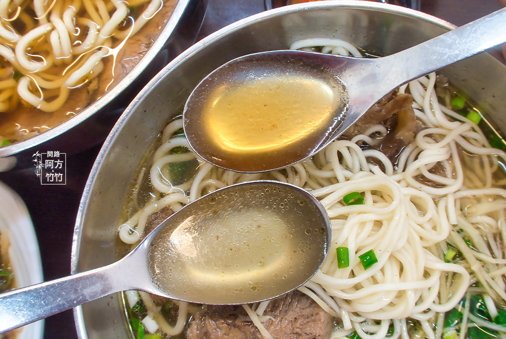 台中南屯在地美食鮮道口福牛肉麵牛肉麵台中牛肉麵牛肉麵推薦台中清燉牛肉麵牛肉麵台中台中牛肉麵ptt文心路美食鮮道口福牛肉麵向心店台中美食台中小吃南屯區牛肉麵問路天雲老師天界之舟方竹問路阿方竹竹小夫妻菜單18.jpg