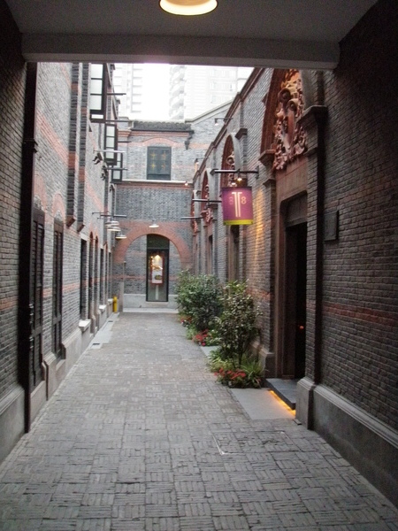 "上海新天地"的小巷子