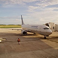 美國大陸航空 B737-800 在塞班 Continental Airlines B737-800 in Saipan