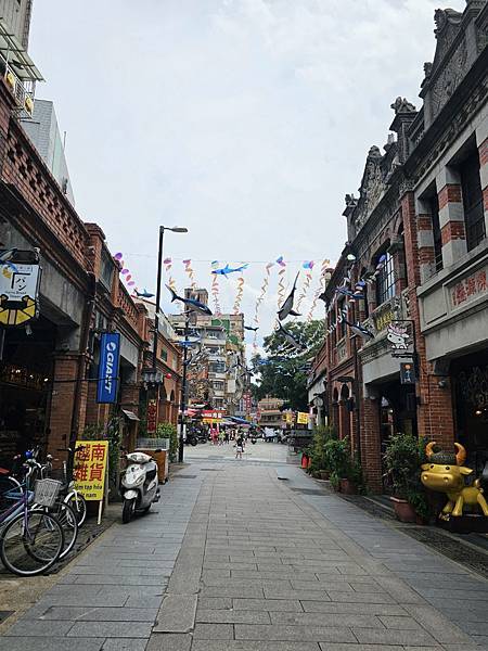 我的76老後日常5(參訪三峽歷史文物館藍染特展)2024.7 我的76老後日常5(參訪三峽歷史文物館藍染特展)2024.7