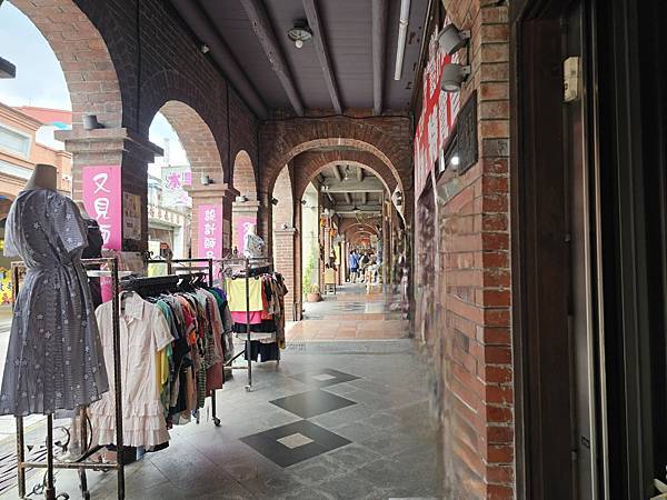 我的76老後日常5(參訪三峽歷史文物館藍染特展)2024.7 我的76老後日常5(參訪三峽歷史文物館藍染特展)2024.7