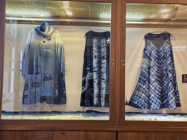 我的76老後日常5(參訪三峽歷史文物館藍染特展)2024.7 我的76老後日常5(參訪三峽歷史文物館藍染特展)2024.7