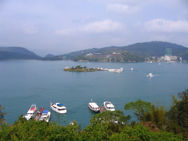 日月潭玄光寺