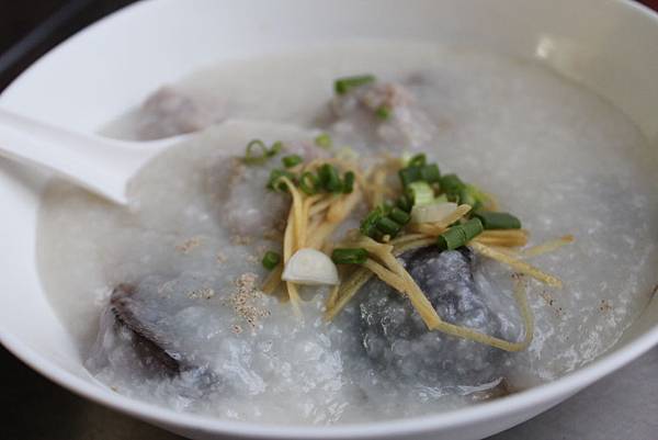 Image result for 泰国曼谷Yaowarat Xiang Ji鱼粥