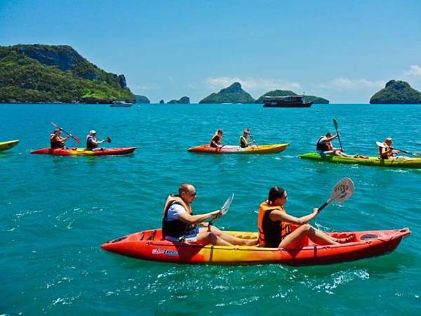 angthong-marine-national-park-snorkling-kayaking-by-big-boat-samui-2