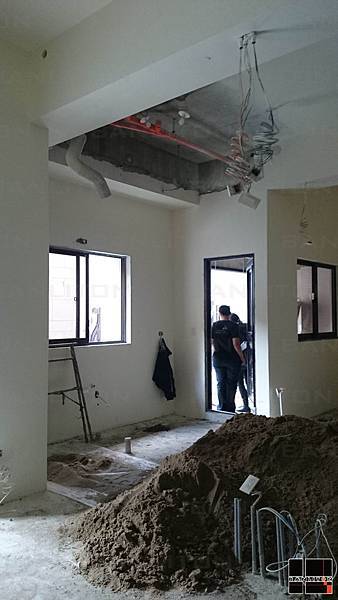 05裝潢施工 樓中樓設計 挑高小坪數大空間.JPG 05裝潢施工 樓中樓設計 挑高小坪數大空間.JPG