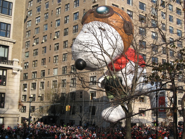 081127 NYC PARADE 102.JPG