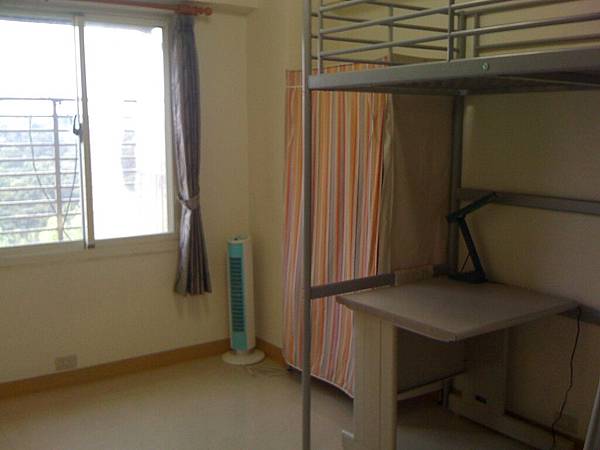 Room  1.JPG