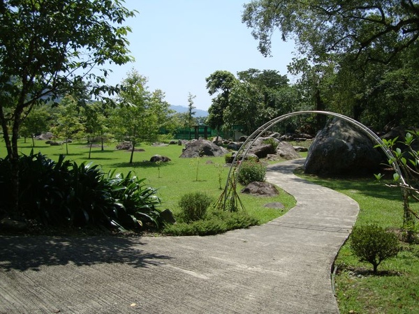 富源蝴蝶谷-石頭公園