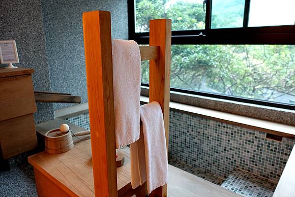 陽明山 出霧溫泉 Tsuwu Hot Spring