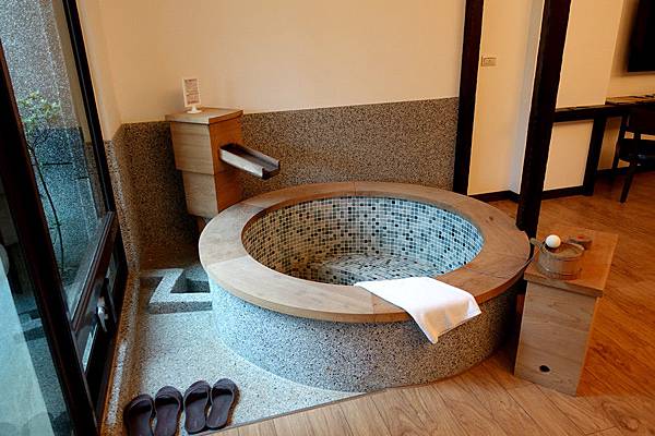 陽明山 出霧溫泉 Tsuwu Hot Spring