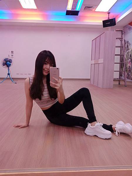 IMG20180422212018.jpg IMG20180422212018.jpg