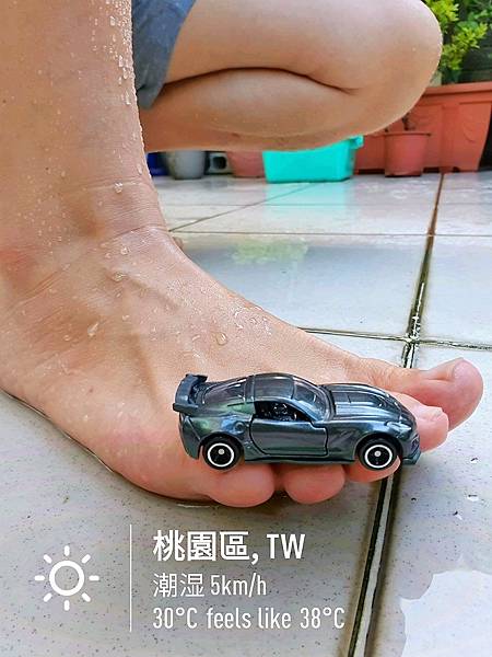 Tomica GM Chevrolet ZR1