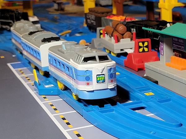 183系電車L特急, Plarail