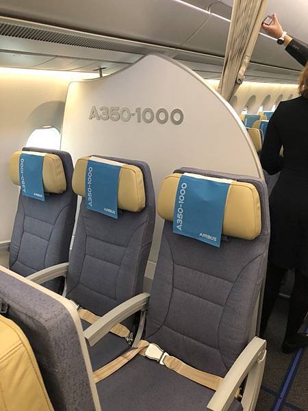 A350-1000