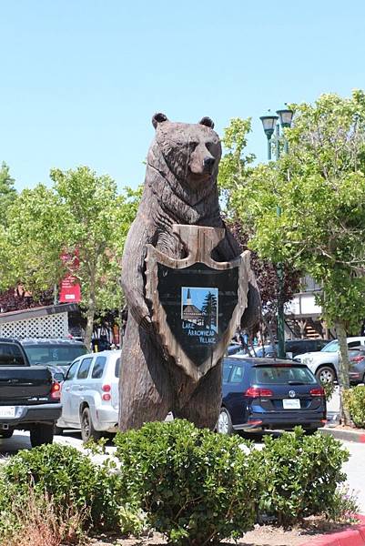 箭頭湖 (Lake Arrowhead )