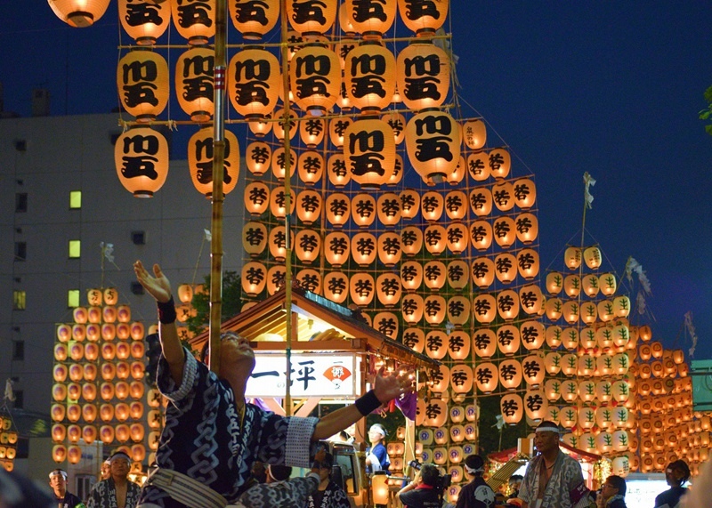 日本秋田竿燈節2015_800px 日本秋田竿燈節2015_800px