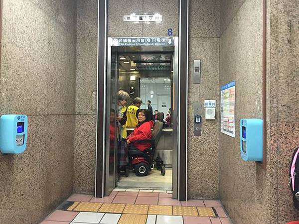 image022.jpg image022.jpg