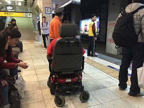 image042.jpg image042.jpg