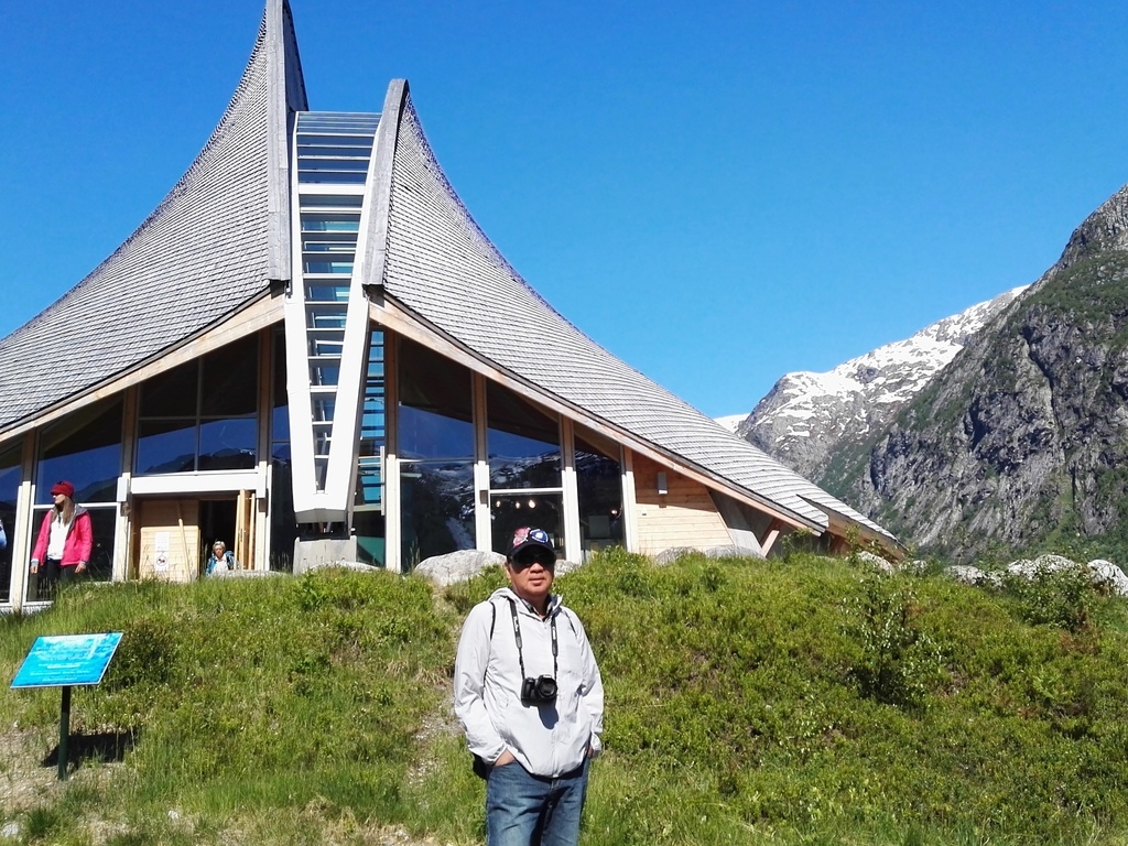 IMG_20160608_112420.jpg IMG_20160608_112420.jpg