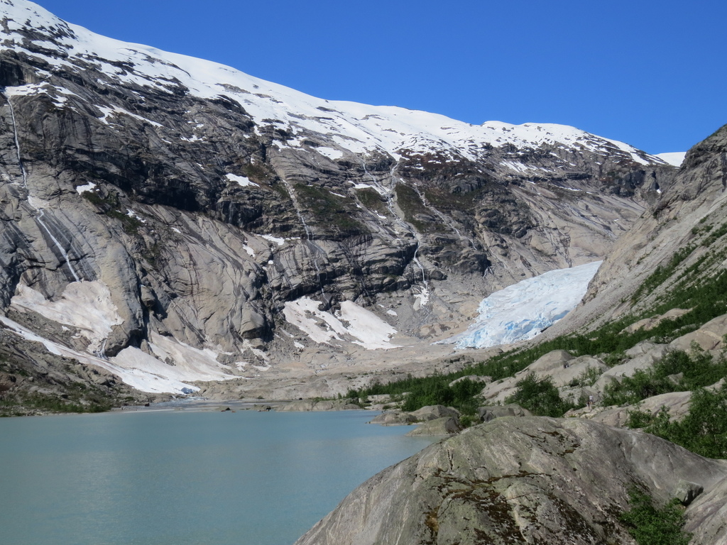 Jostedalsbreen_Norway_BHsiung2016 (5).jpg